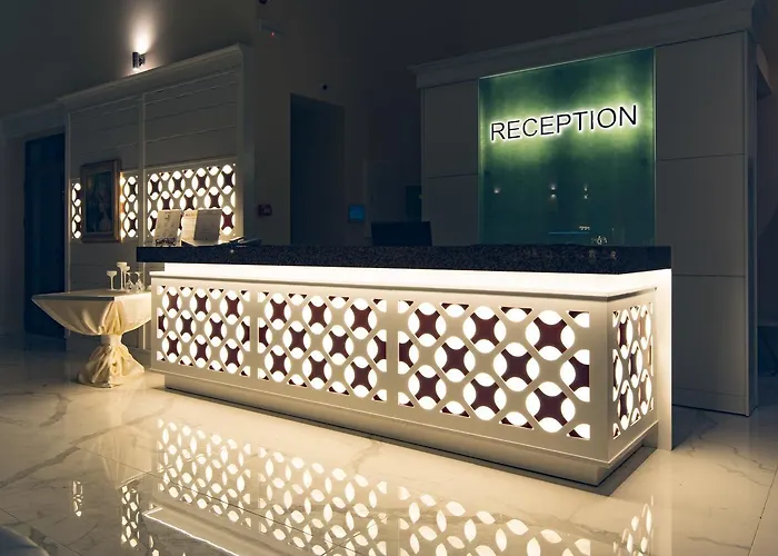 ホテル Hotel Perla Gold 5*